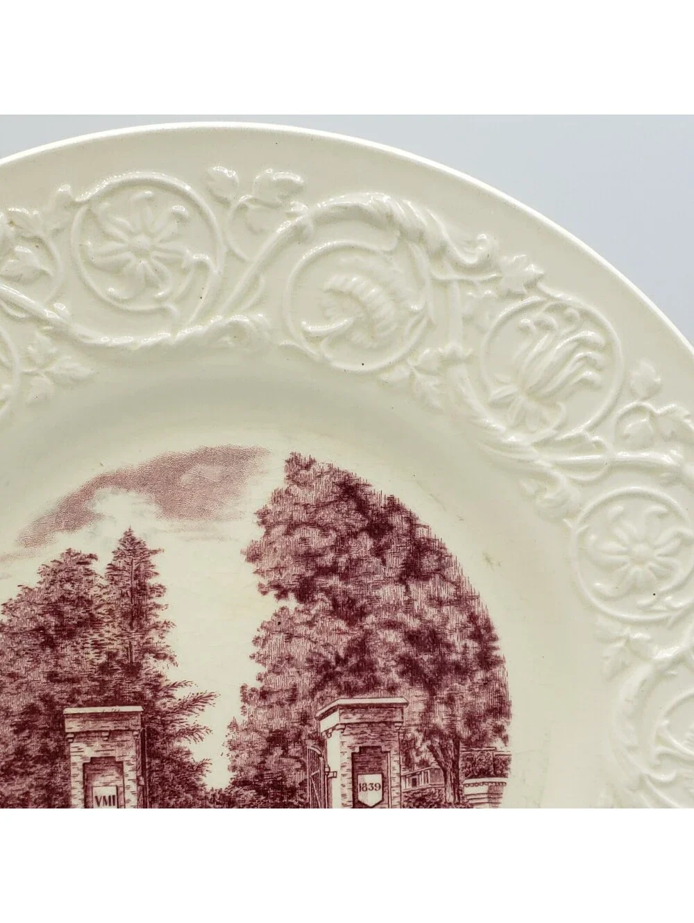 Vintage Wedgwood Virginia Military Inst. Plate Limit Gates 1939 Centennial Ed.